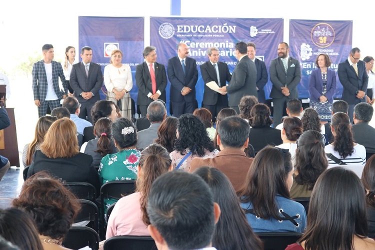 ANIVERSARIO 8